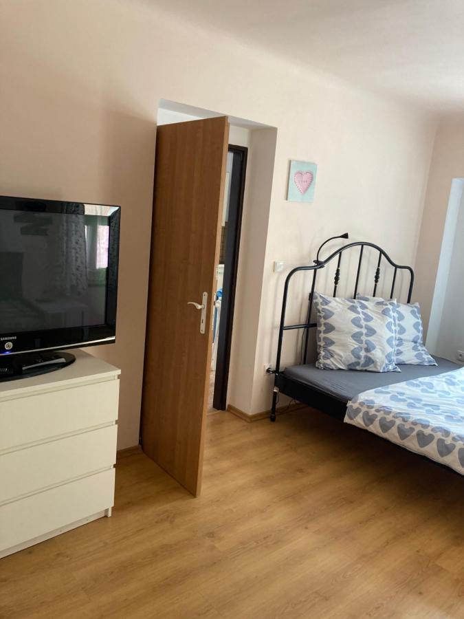 Apartman Centrum Їчін Екстер'єр фото