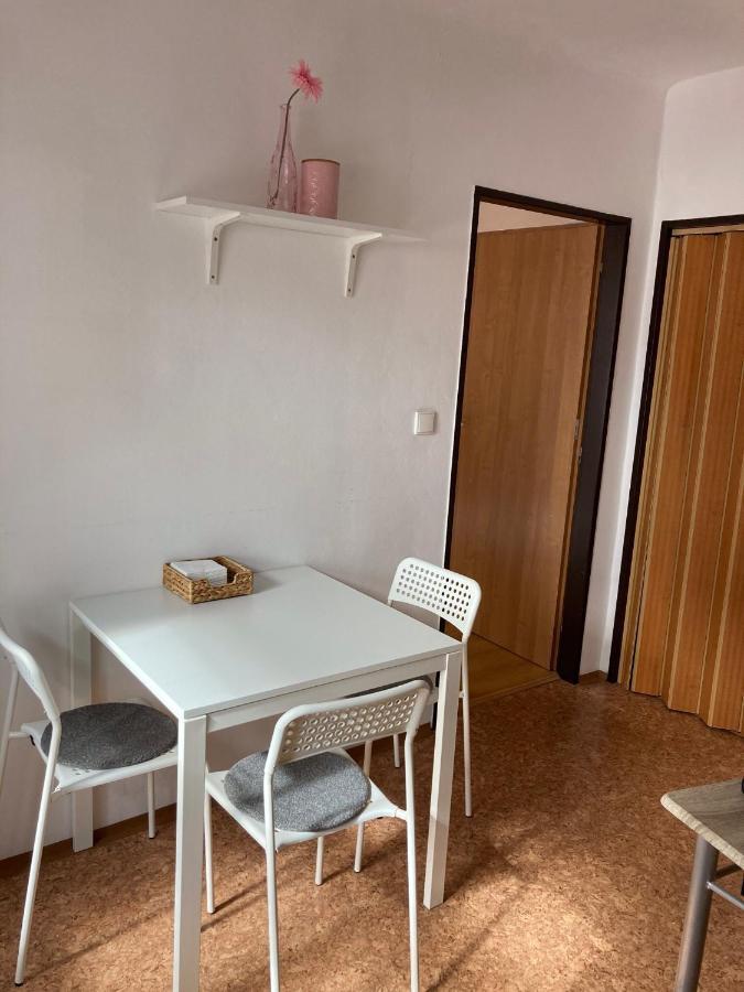 Apartman Centrum Їчін Екстер'єр фото