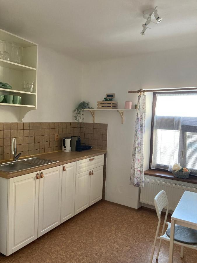 Apartman Centrum Їчін Екстер'єр фото